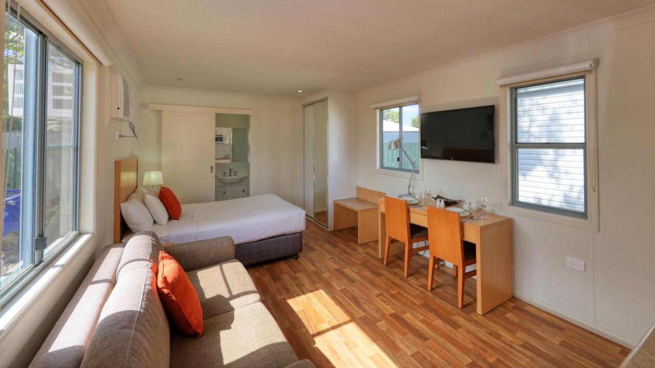 Chinchilla Motor Inn מראה חיצוני תמונה